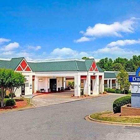 Days Inn Lake Norman Cornelius Exteriör bild